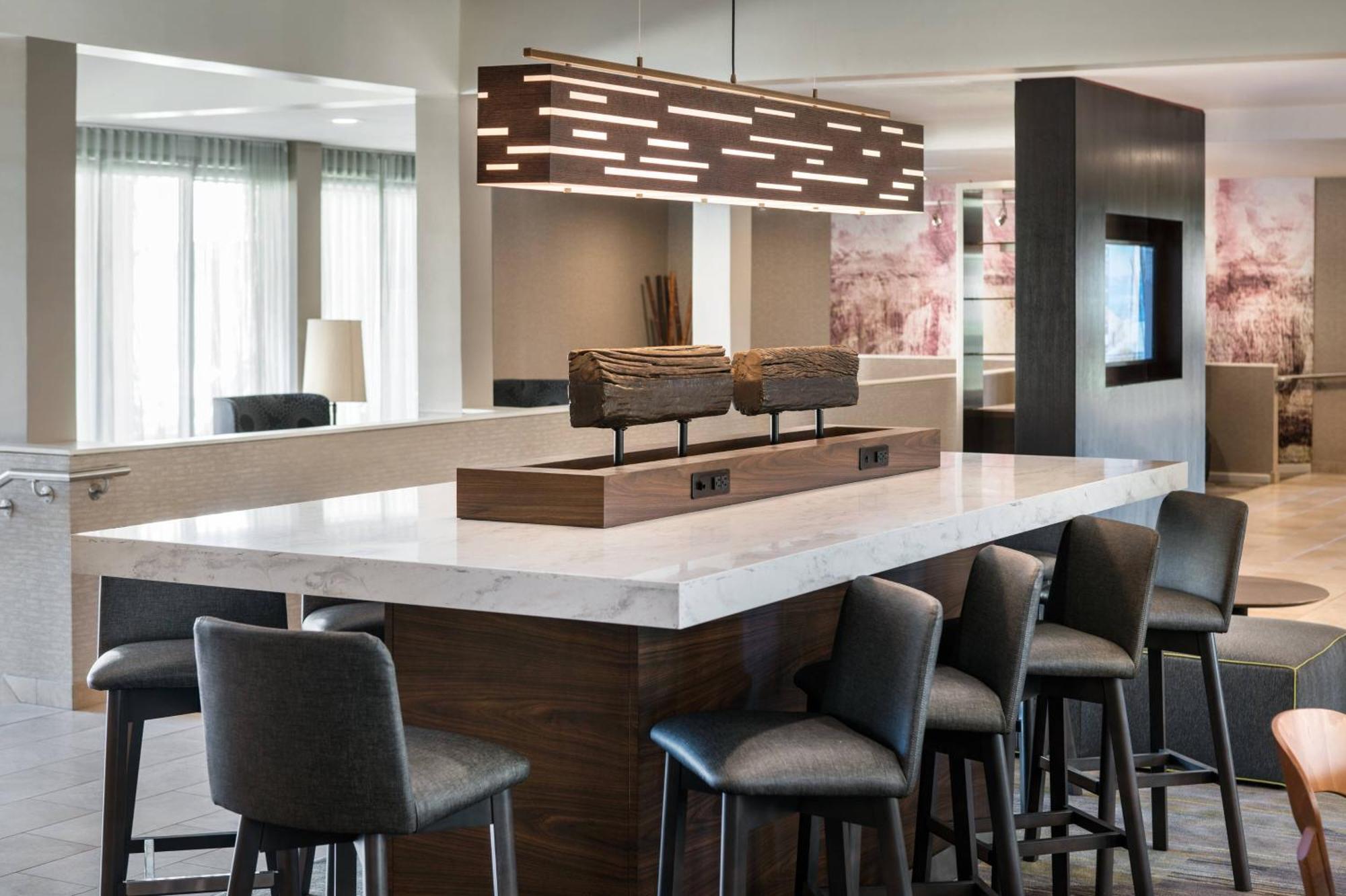 Courtyard By Marriott San Diego Sorrento Valley Экстерьер фото