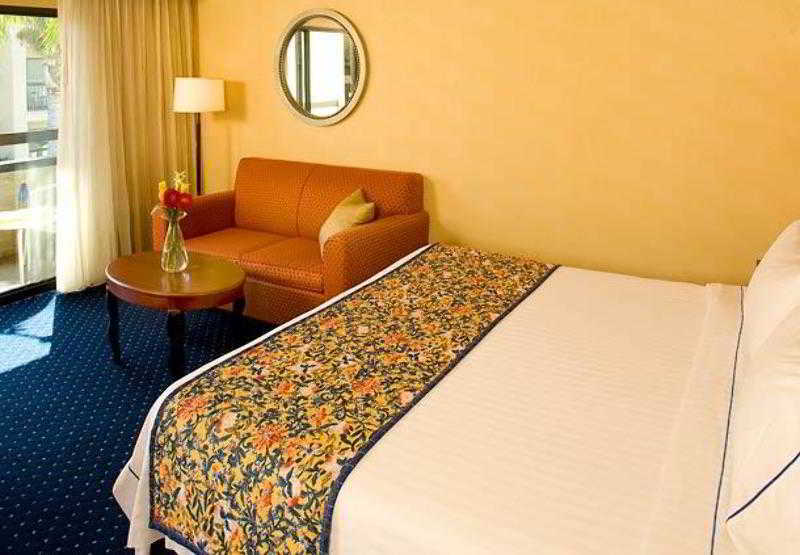 Courtyard By Marriott San Diego Sorrento Valley Номер фото