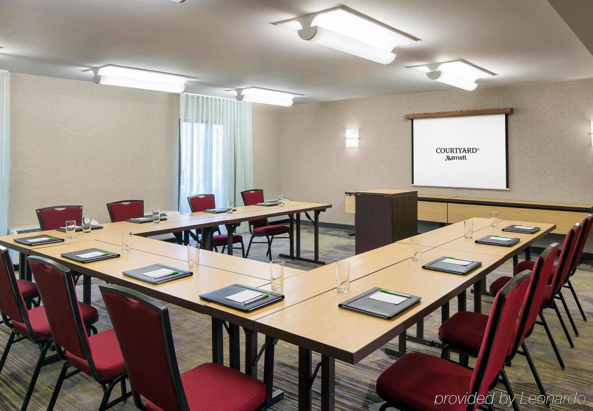 Courtyard By Marriott San Diego Sorrento Valley Экстерьер фото